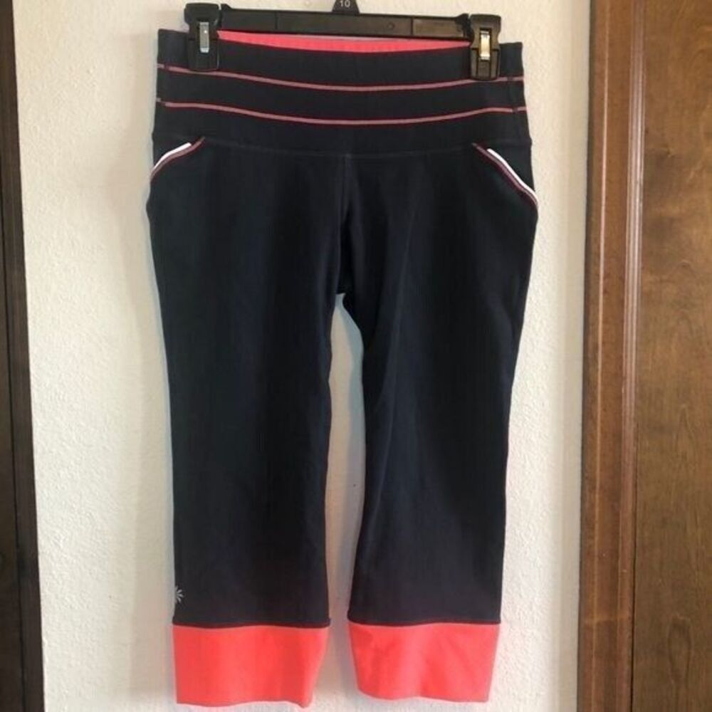 Athleta Women's Small Petite Knee Length Dark‎ Gray Neon Pink Workout Yoga Capri